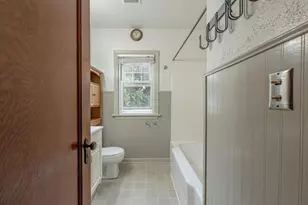 718 Mac Arthur Dr, Beaver Dam, WI 53916 - Photo 17