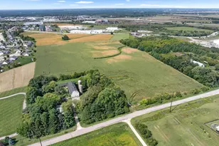 1610 Town Hall Rd, Beloit, WI 53511 - Photo 33