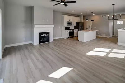 1520 Palm Grass Way, Stoughton, WI 53589 - Photo 13