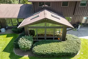 2329 Summit Dr, Janesville, WI 53548 - Photo 57