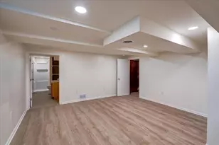 401 Merrill Crest Dr, Madison, WI 53705 - Photo 39