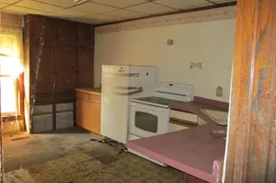 608 Lavalle St, Reedsburg, WI 53959 - Photo 7