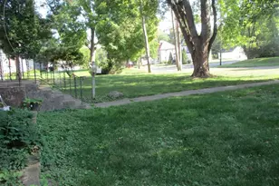 608 Lavalle St, Reedsburg, WI 53959 - Photo 51