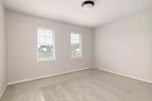 1816 August Moon Dr, Madison, WI 53718 - Photo 15