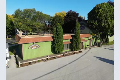 212 Janesville Avenue, Fort Atkinson, WI 53538 - Photo 5