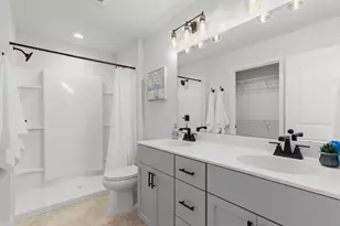 352 Dahlia Dr, Stoughton, WI 53589 - Photo 21