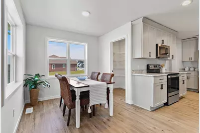 352 Dahlia Drive #036, Stoughton, WI 53589 - Photo 11