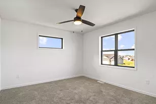 401 Michelle Ln, Cottage Grove, WI 53527 - Photo 27