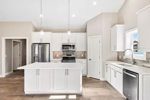 754 Kensington Dr, Ripon, WI 54971 - Photo 15