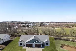 754 Kensington Dr, Ripon, WI 54971 - Photo 31