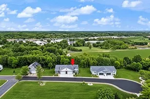 742 Kensington Dr, Ripon, WI 54971 - Photo 1