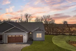 742 Kensington Dr, Ripon, WI 54971 - Photo 3