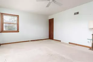 2541 E Ridge Rd, Beloit, WI 53511 - Photo 37