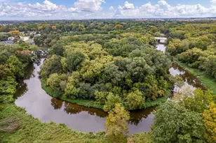 2541 E Ridge Rd, Beloit, WI 53511 - Photo 13