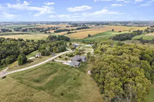 1679 Marian Ct, Mineral Point, WI 53565 - Photo 83