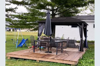 904 Dodgeville Street, Highland, WI 53543 - Photo 3