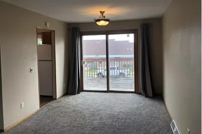 705 Willow Run St Street, Cottage Grove, WI 53527 - Photo 11