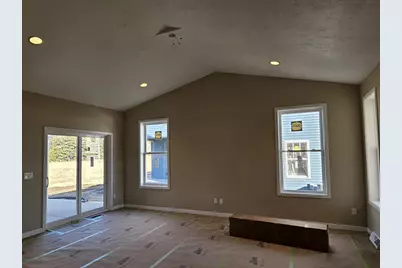 3719 Newcastle Drive #33, Janesville, WI 53546 - Photo 3