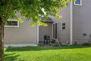 1142 O'Keeffe Ave, Sun Prairie, WI 53590 - Photo 27