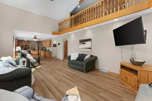 6707 Twin Lane Rd, Sun Prairie, WI 53590 - Photo 11