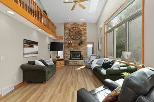 6707 Twin Lane Rd, Sun Prairie, WI 53590 - Photo 9