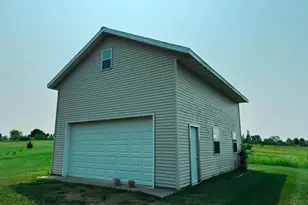 3428 Bluto Blvd, Mount Horeb, WI 53572 - Photo 3