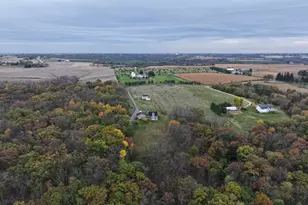 3428 Bluto Blvd, Mount Horeb, WI 53572 - Photo 5