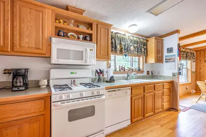 252 Dogwood Lane, Wisconsin Dells, WI 53965 - Photo 11