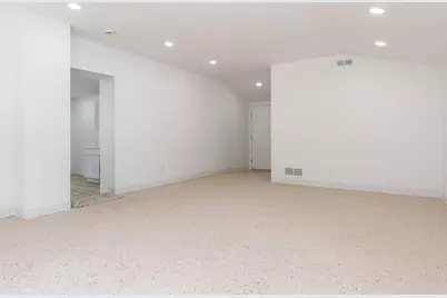 10335 W Highway 81 Road, Beloit, WI 53511 - Photo 3