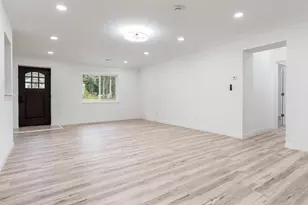 10335 W Hwy 81 Rd, Beloit, WI 53511 - Photo 11