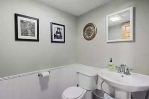 7801 N Robert Dr, Janesville, WI 53536 - Photo 17