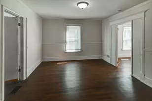 927 Drake St, Madison, WI 53715 - Photo 9