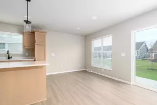 23 Spittlebug Cir, Madison, WI 53718 - Photo 5