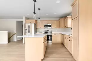 23 Spittlebug Cir, Madison, WI 53718 - Photo 7