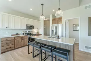 106 Garrett Dr, Barneveld, WI 53507 - Photo 17