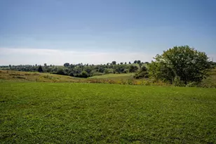 106 Garrett Dr, Barneveld, WI 53507 - Photo 5