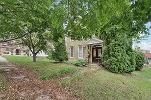 208 W Pleasant St, Portage, WI 53901 - Photo 65