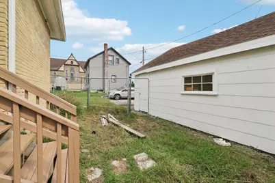 208 W Pleasant Street, Portage, WI 53901 - Photo 69