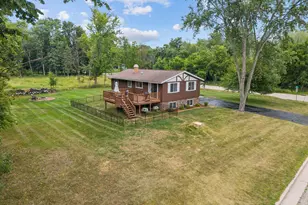 570 Sherwood Ln, Green Lake, WI 54941 - Photo 3