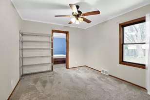 507 Falcon Cir, Monona, WI 53716 - Photo 13