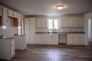 511 Weston St, Necedah, WI 54646 - Photo 11