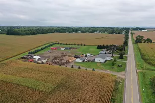 W8930 State Line Rd, Sharon, WI 53585 - Photo 5