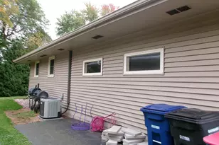 30 Bowen St, Oshkosh, WI 54901 - Photo 31