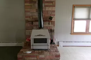 30 Bowen St, Oshkosh, WI 54901 - Photo 9