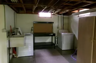 30 Bowen St, Oshkosh, WI 54901 - Photo 27