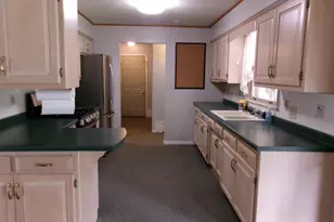 30 Bowen St, Oshkosh, WI 54901 - Photo 3