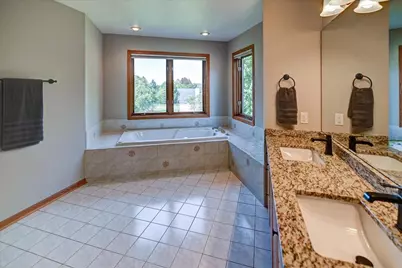 1822 Cobblestone Court, Sun Prairie, WI 53590 - Photo 31