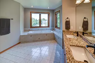 1822 Cobblestone Ct, Sun Prairie, WI 53590 - Photo 31