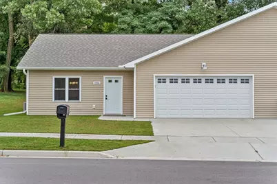 1986 Retzlaff Drive, Reedsburg, WI 53959 - Photo 1