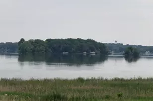 117 Linden Ln, Fox Lake, WI 53933 - Photo 3